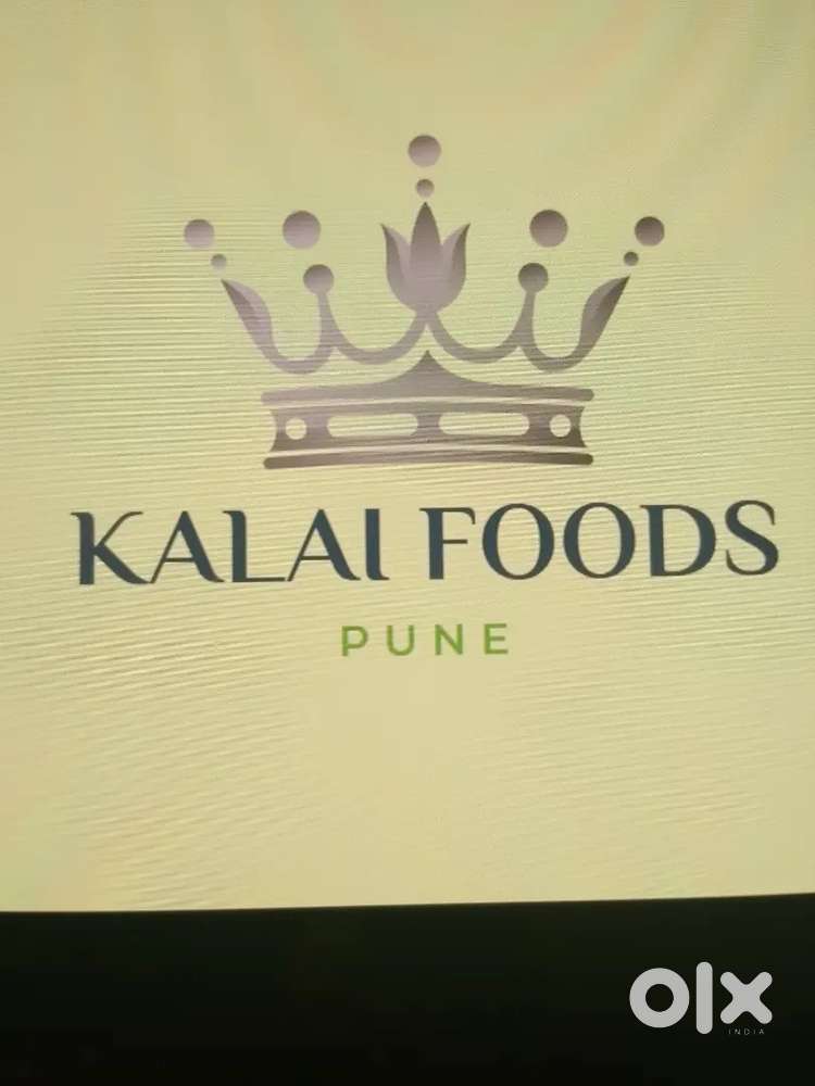 Chef / helper / waiter