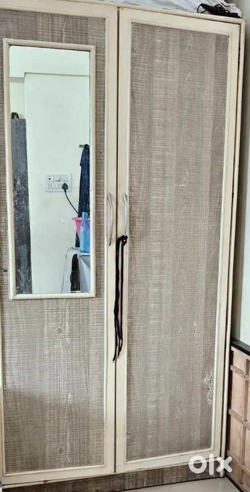 PUR WOODEN BIG SIZE WARDROBE