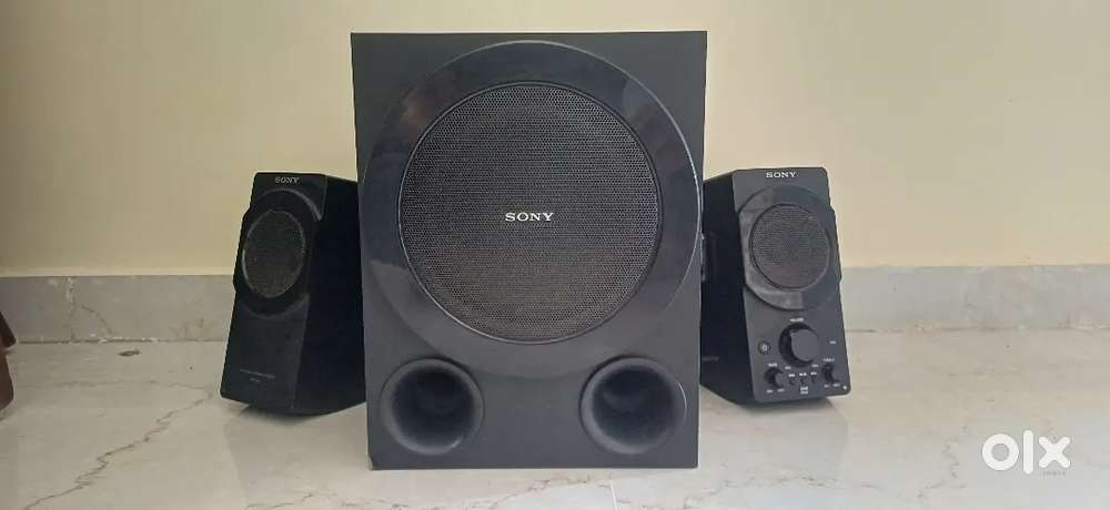 Good condition sony multimedia speaker SRS-D90