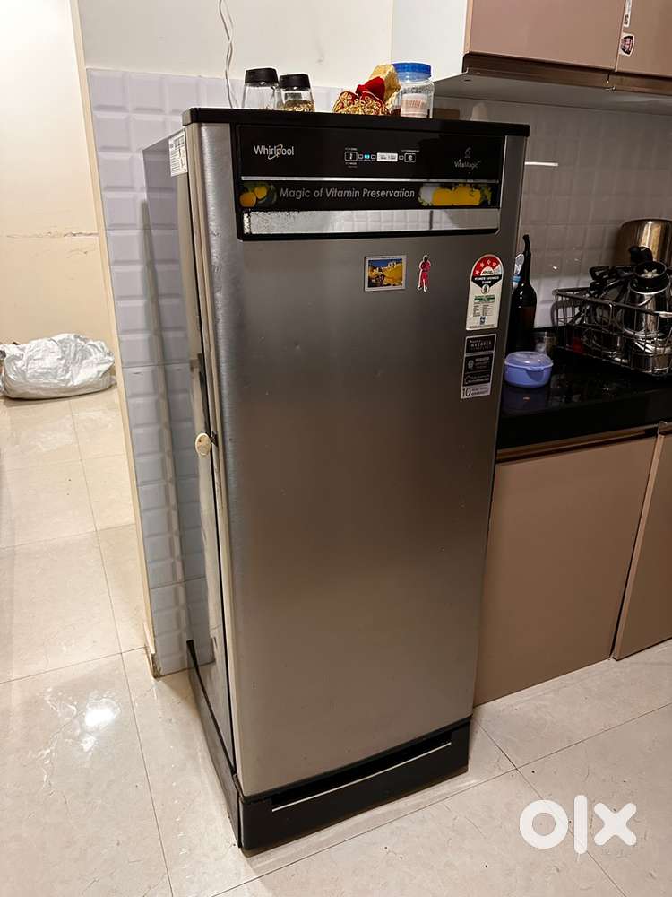 ️ Whirlpool 200L 4-Star Refrigerator – Excellent Condition