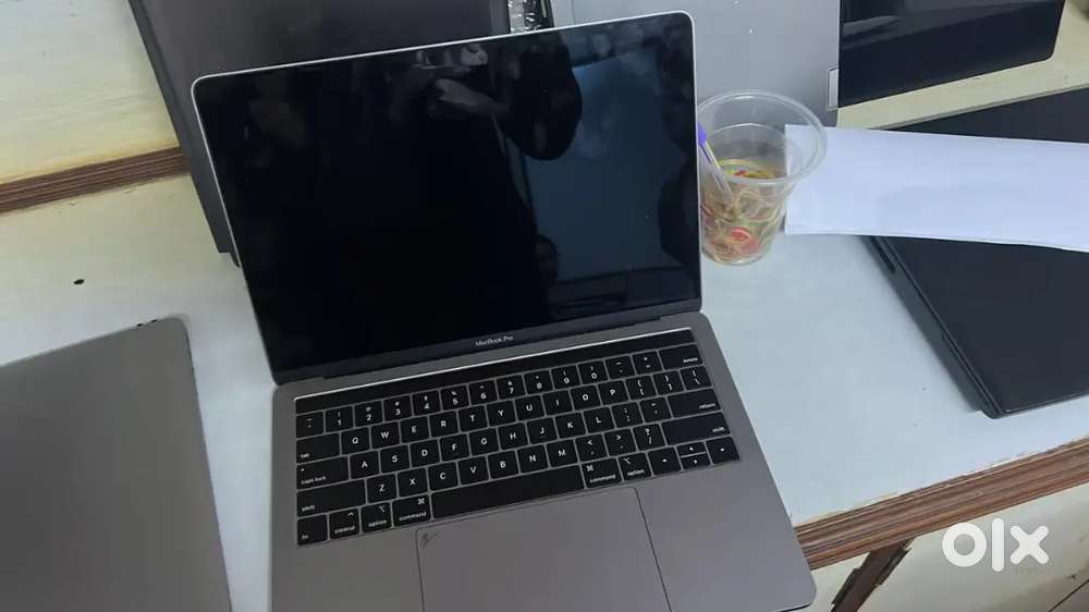 Laptop macbook