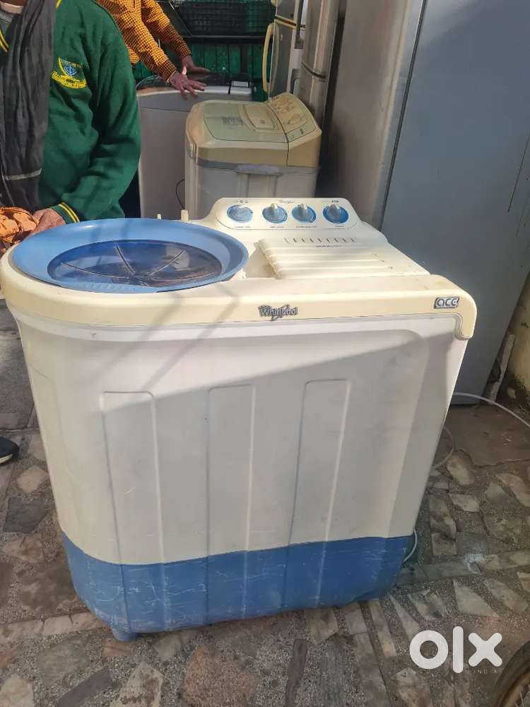 Washing machine SAMI 8KG whirlpool fully working