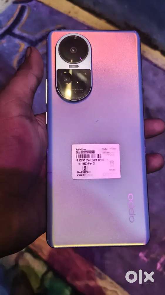 Reno 10 with charger