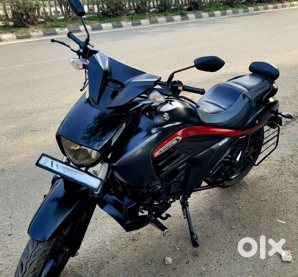 INTRUDER 150 NEW CONDITION
