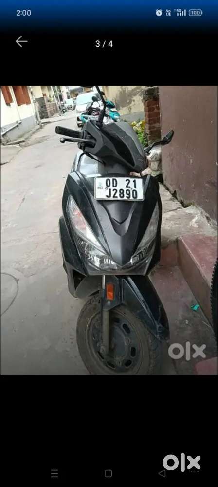 2nd hand scooty