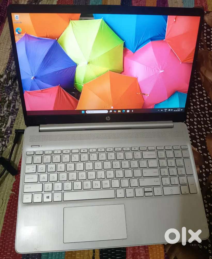 Hp i3 10 gen, 8gb ram 512ssd