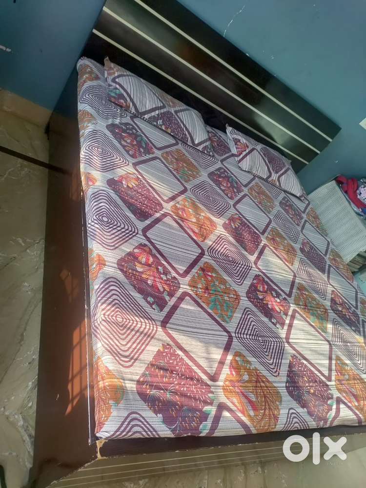 Double bed 6/6