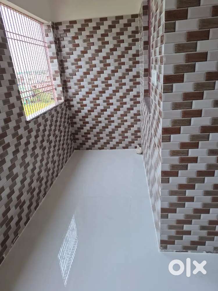 NEWLY CONSTRUCTED SPACIOUS FLAT FOR RENT