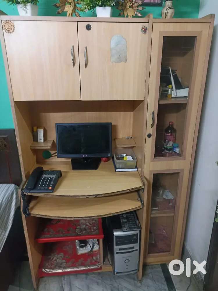 Dinning table computer table