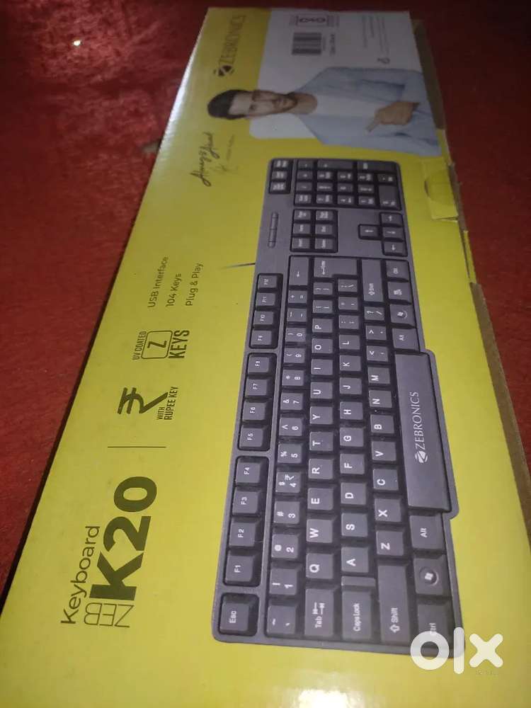 1 week old keyboard. Very Good conditions