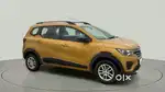 Renault Triber RXT, 2023, Petrol