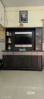 Tv unit kabbat with  smart samsung 32 inch led tv