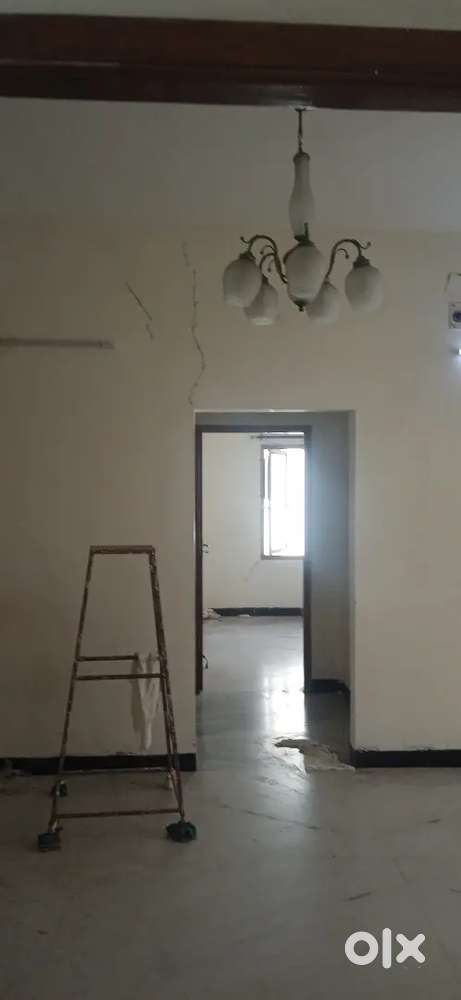 Besant nagar 3 bhk flat rental 70,000