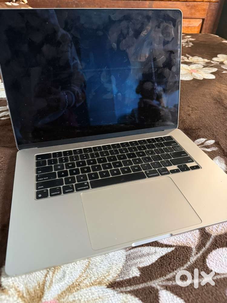 Apple Macbook Air M2