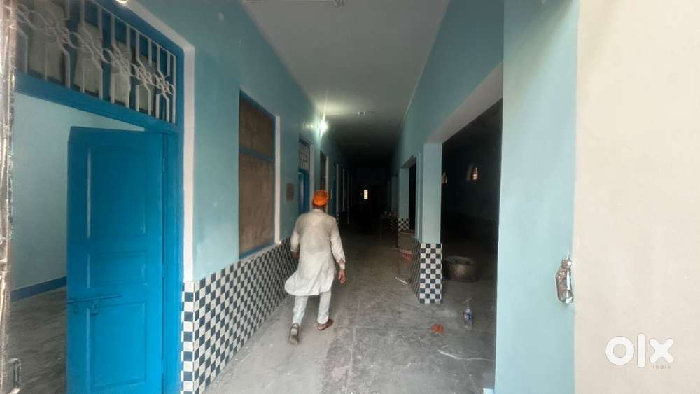 6000 sq ft ,Ware house on ground floor at alambagh