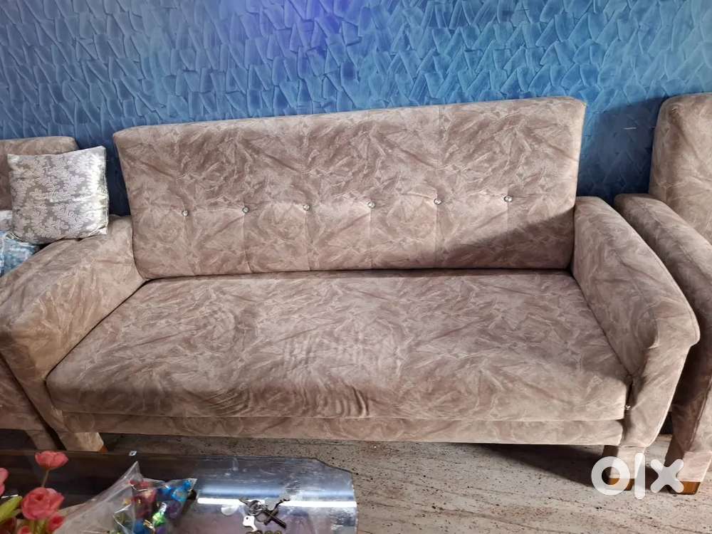 Sofa set 5 seater
