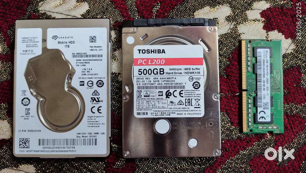 1Tb / 500GB laptop HDD with 4GB Laptop Ram DDR4  (Excellent Condition)