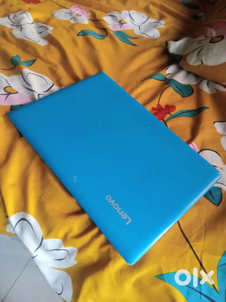 Lenovo leptop 100S*