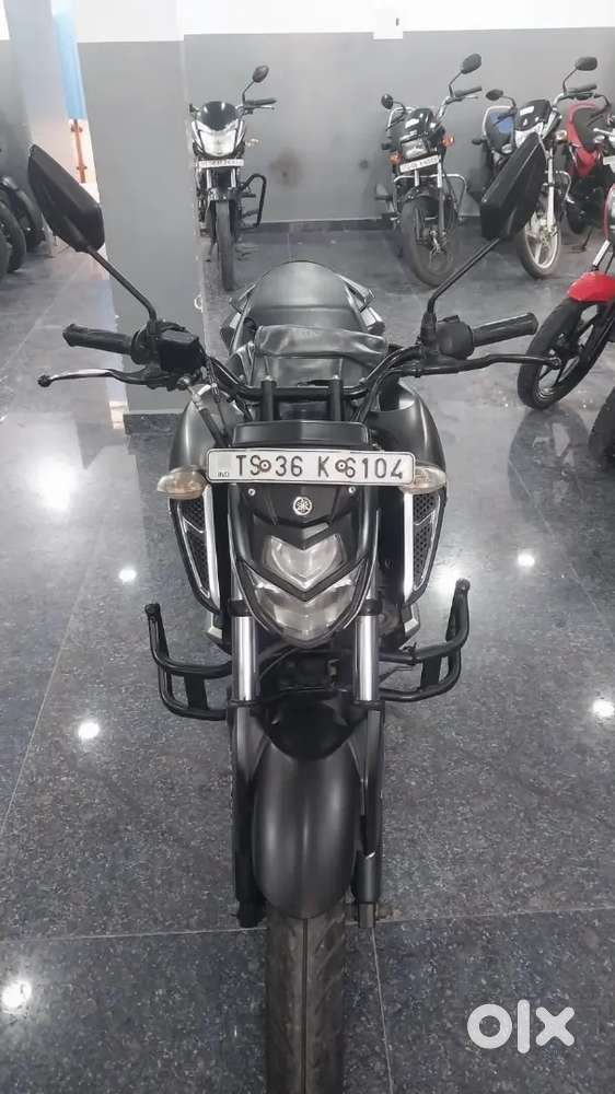 Yamaha FZS 2021 model black color in exellent condition