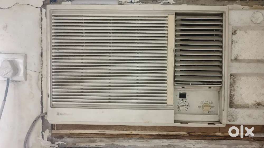 National Window AC 01 Tin