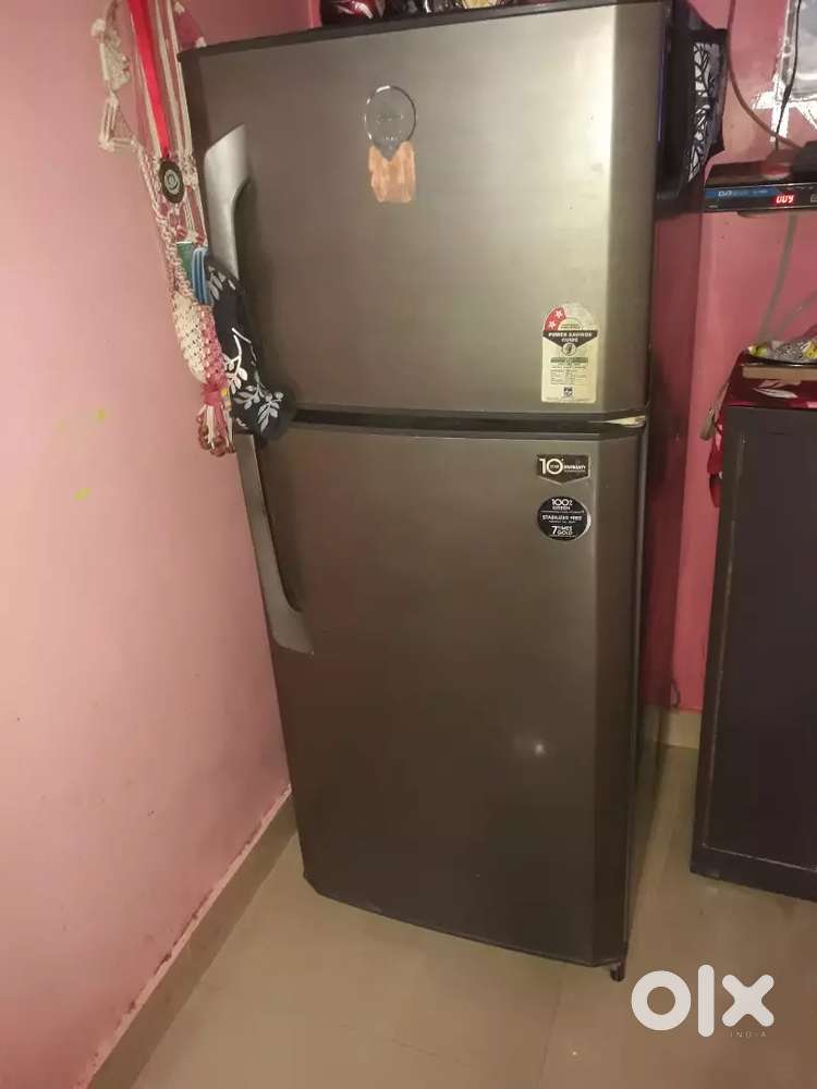 Refrigeration Godrej 2 sater