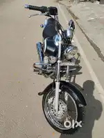 Bajaj avenger 220 CC good condition single