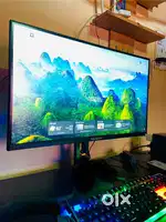 Gaming monitor with good condition