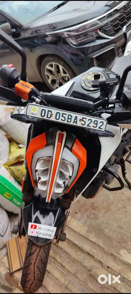 DUKE 390 BS7