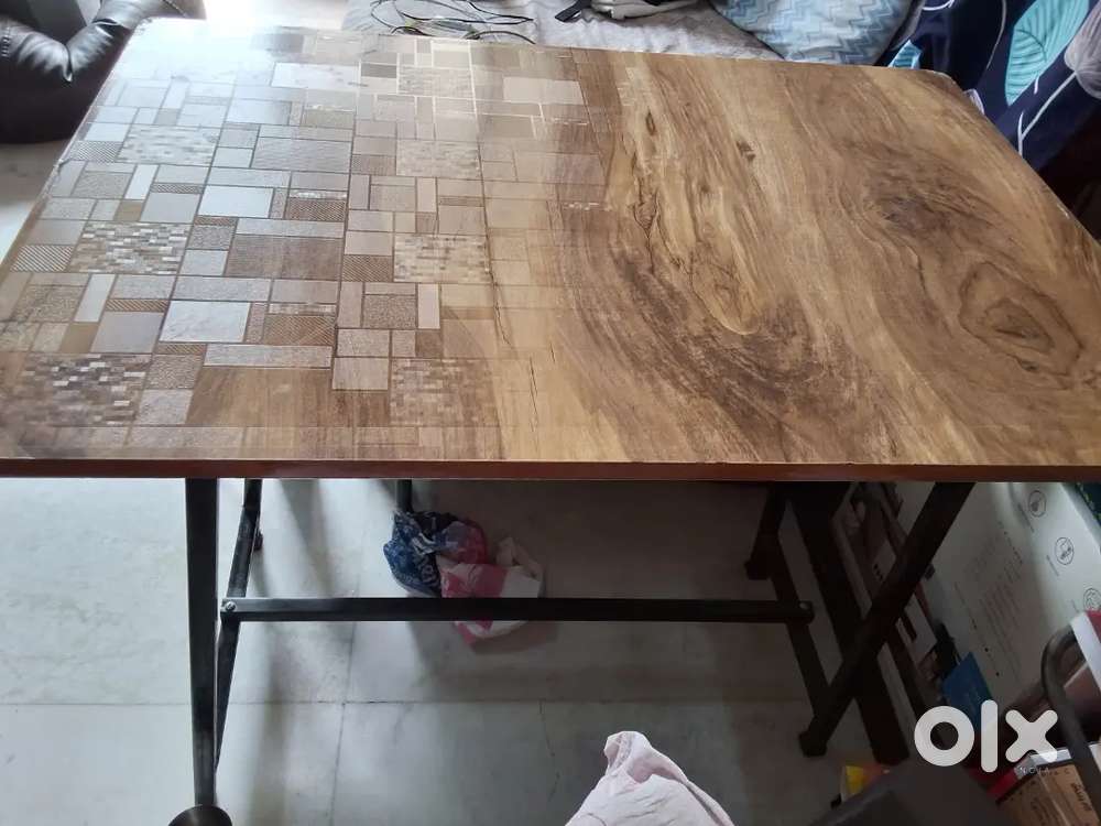 Study table with foot rest,foldable