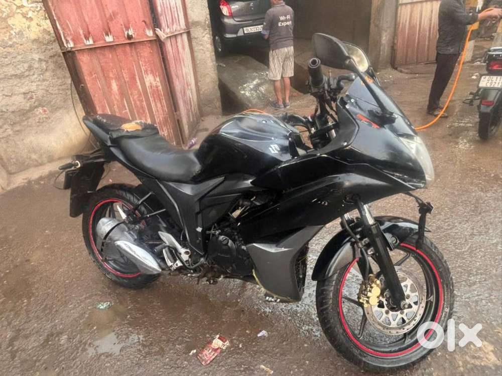 suzuki gixxersf