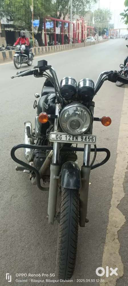 Royal Enfield Thuderbird 350 2016 model