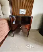 Side Table oval 2 Pic