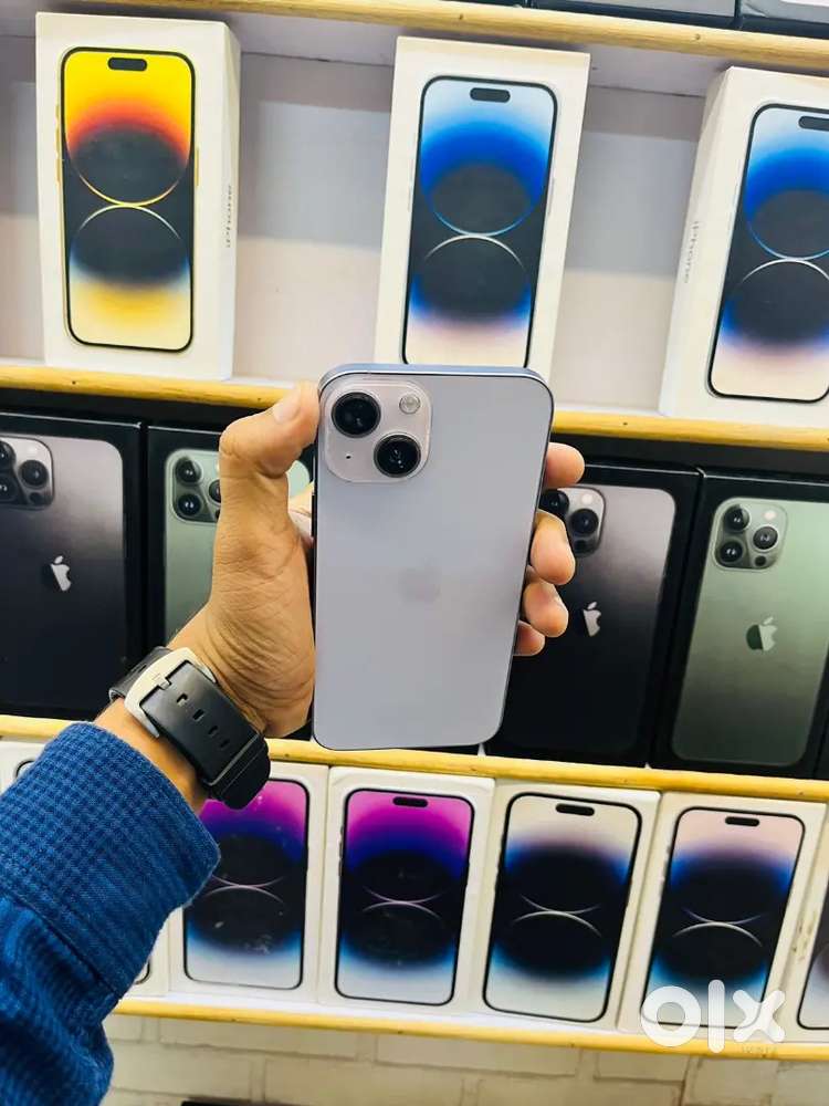 iPhone refurbished available