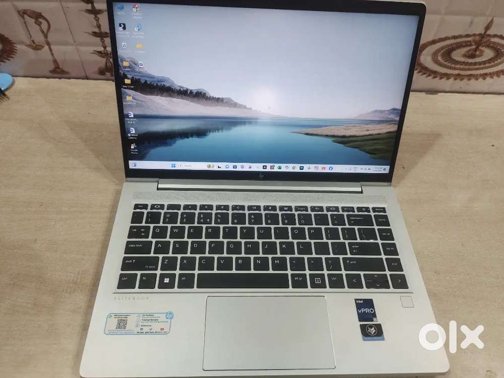 HP i5 12th Gen Laptop  16GB RAM  Windows 11 Pro  Mint Condition