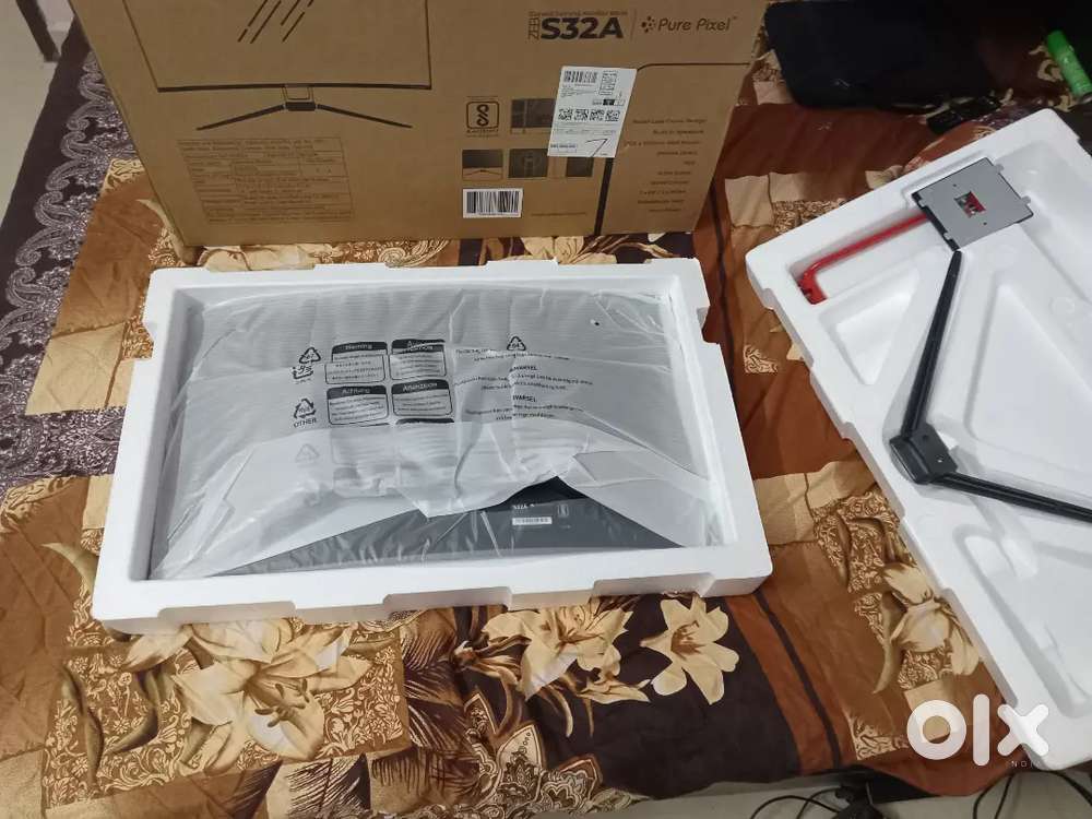 ZEBRONICS S32A, 1800R Curved Gaming Monitor, 32 inchBuilt-in Speakers,