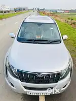 Mahindra XUV500 2016 Diesel 76892 Km Driven by