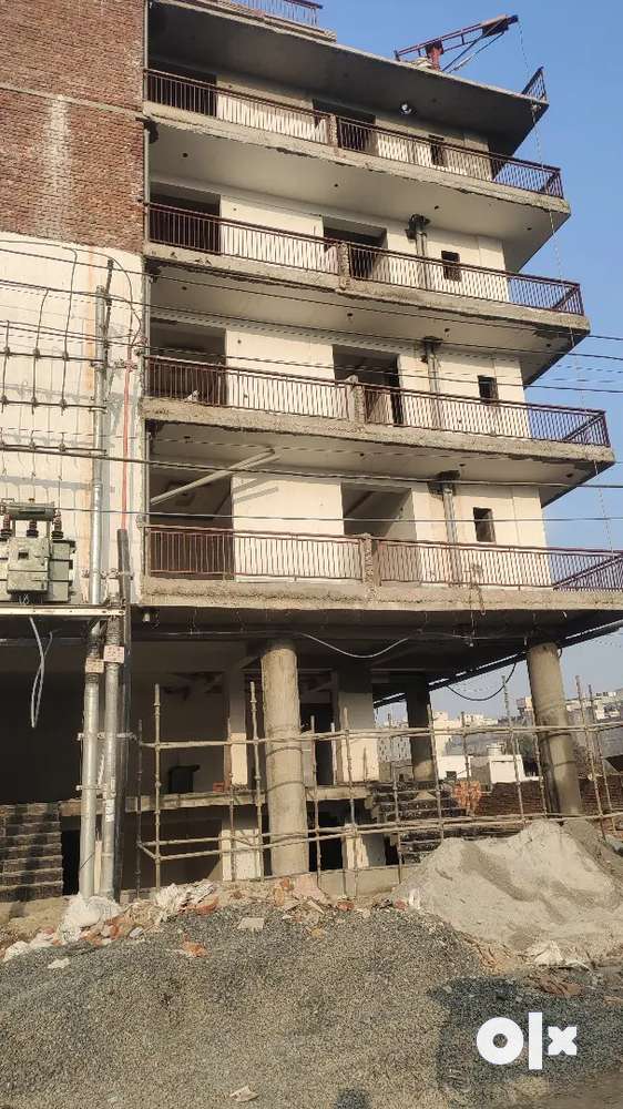 3 bhk ready to move and under construction with gated society and cctv