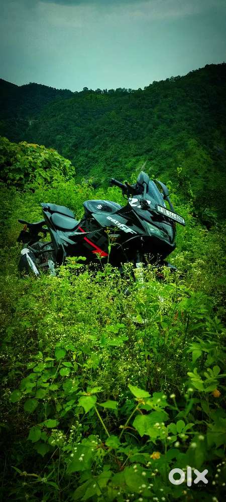 Bike me kisi bhi प्रकार की कमी नहीं हैं, पहले देखे फिर लें.।।