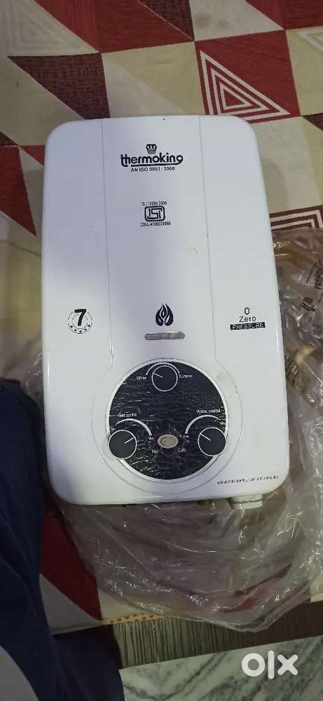 Gas Geyser thermoking only 6 month old heavy quality