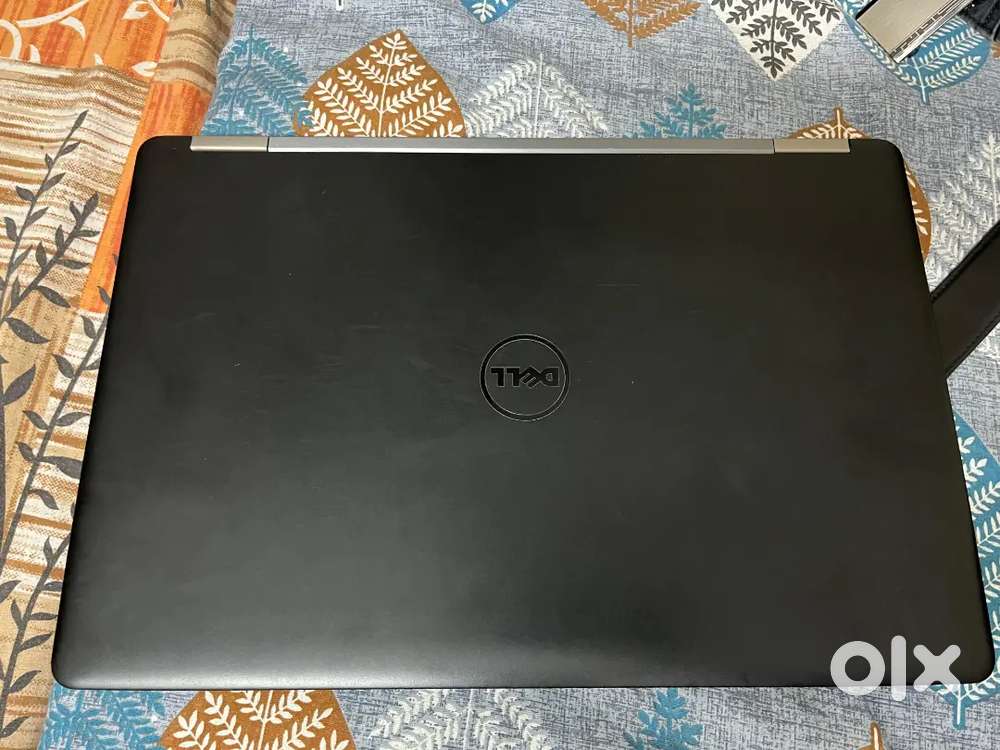 Dell Latitude E5570 i5 (15'6 inches)
