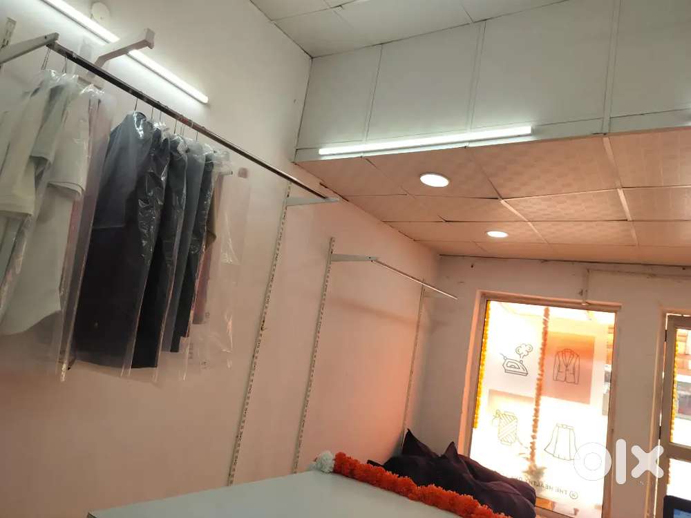 Paras tierra society pickup delivery boy in dry cleaning