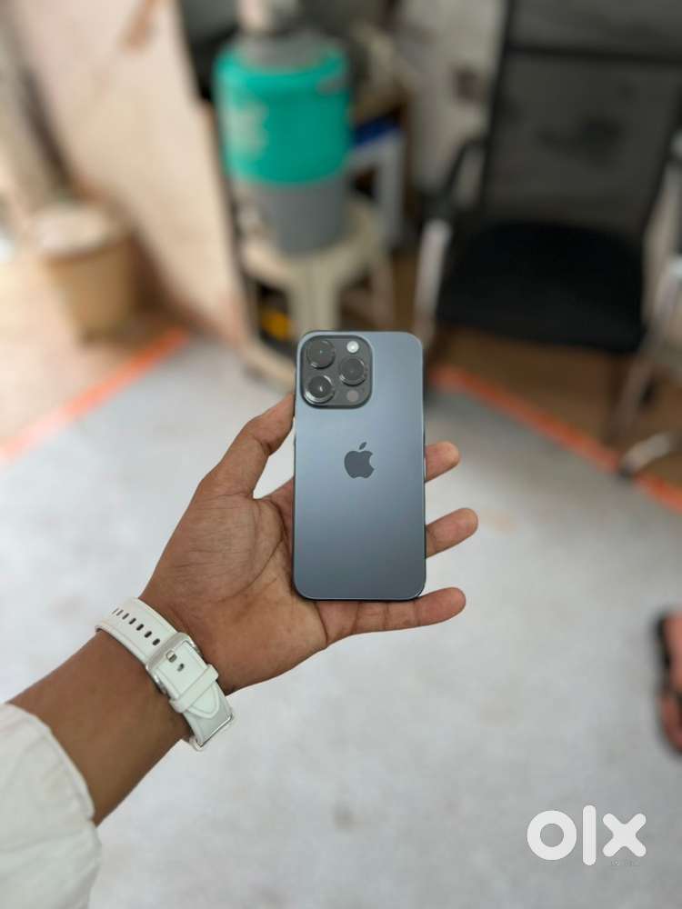 Iphone 14 pro 128 gb battery 83 urgent need