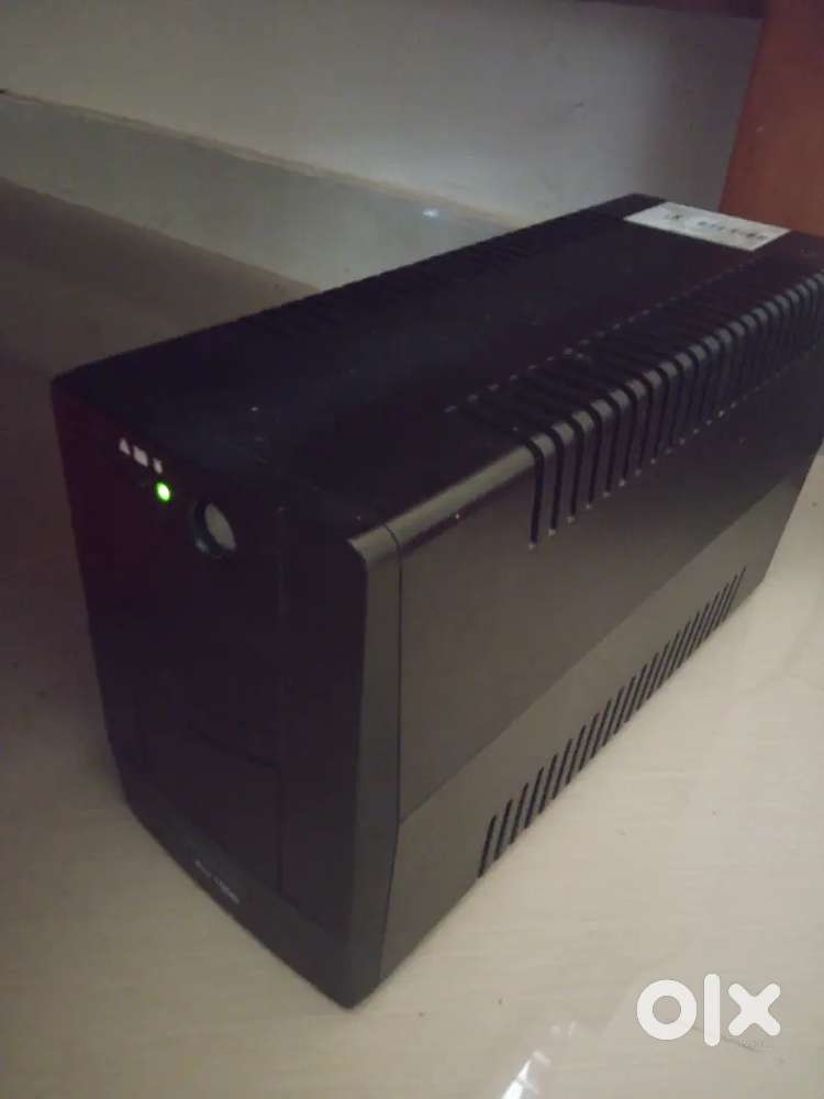 Luminous PRO1000 UPS