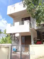 Tiny house