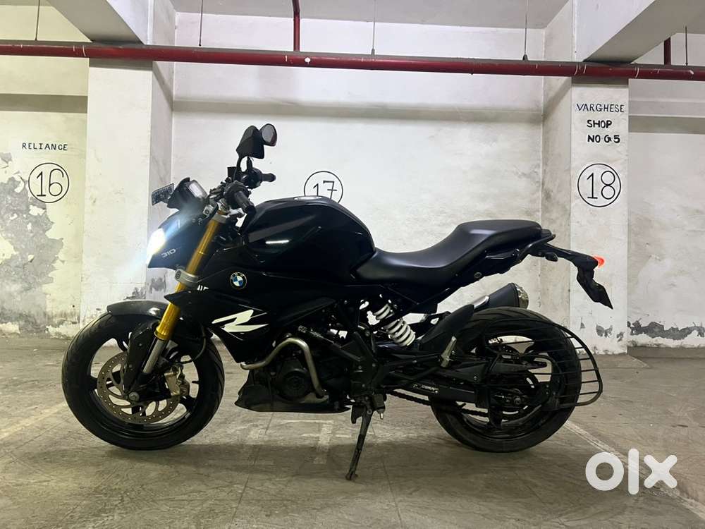 BMW G10R (2022 Model) RS.250000