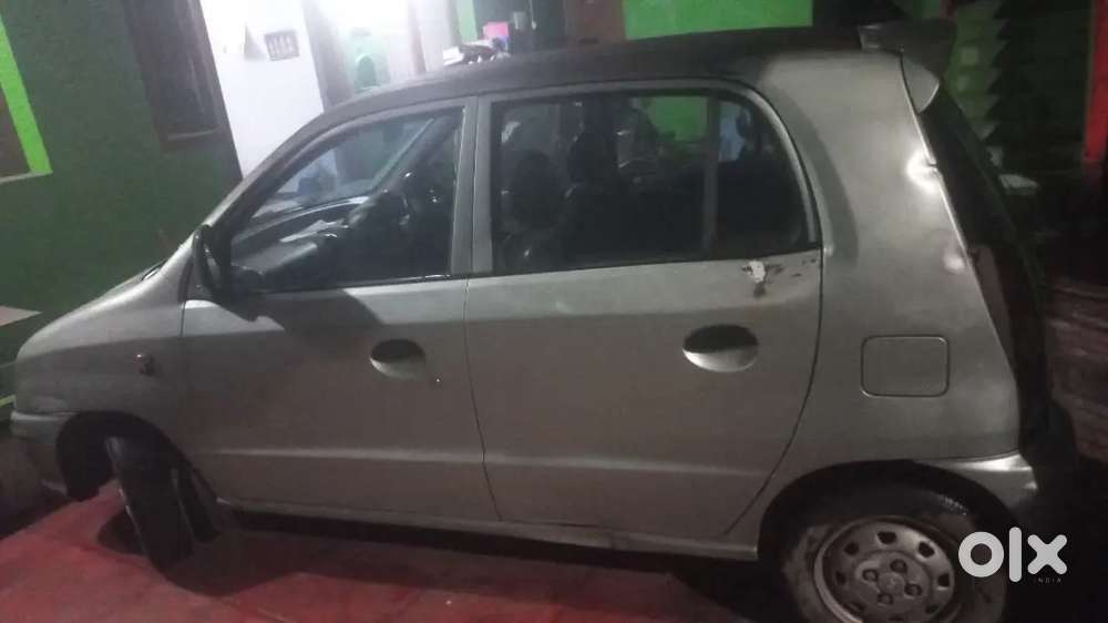 Hyundai Santro 2002 LPG 175000 Km Driven
