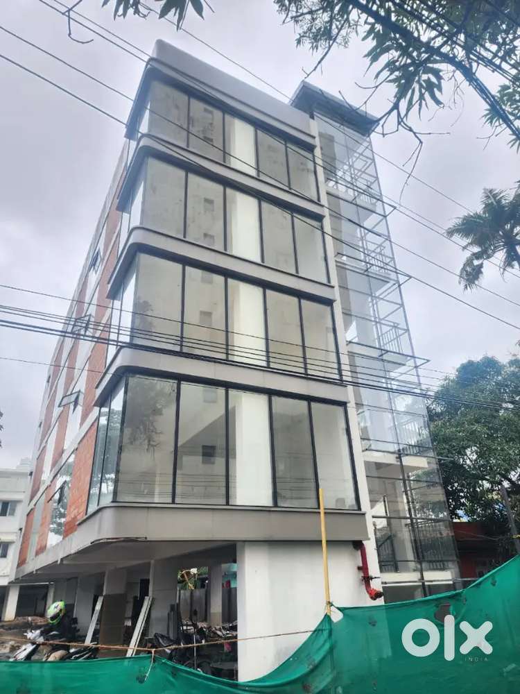 8000 SQFT COMMERCIAL BUILDING FOR RENT AT EDAPPALLY