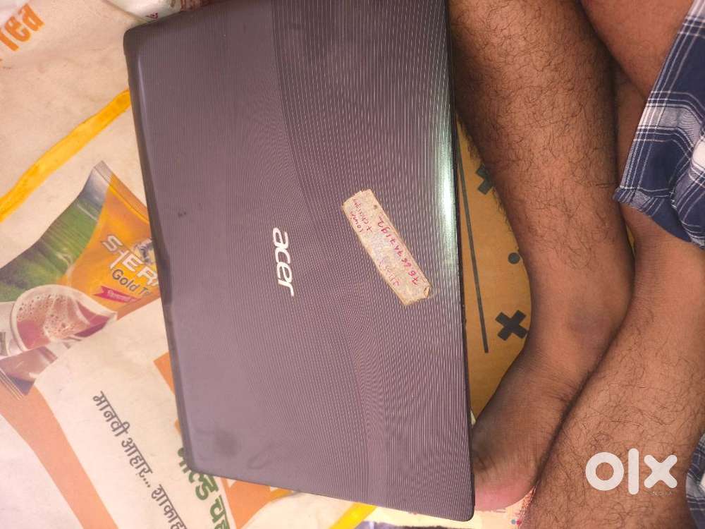 Acer Aspire 4752 laptop i3 windows 10-Good condition
