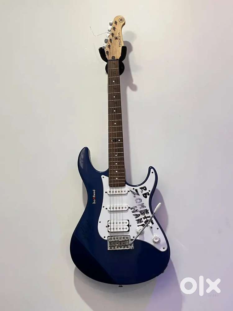 Yamaha Pacifica Guitar