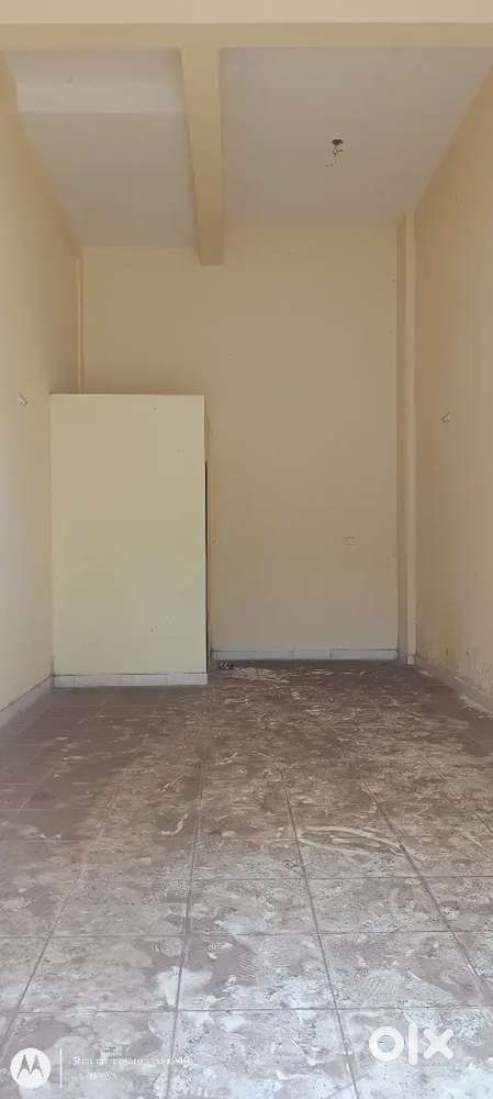 2 Shop for rent next to each other